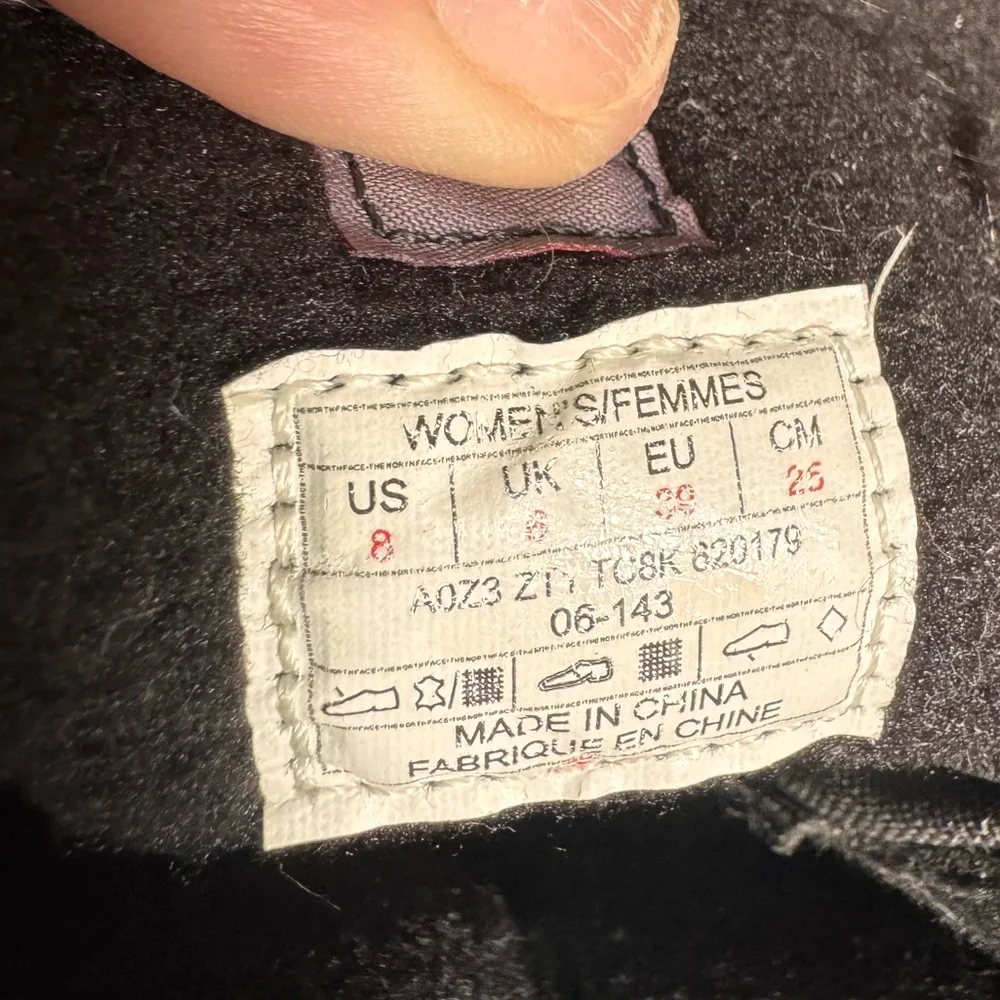 The North Face Nuptse Purna Women Shoes Size 8 black